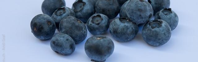 Kókusz és áfonya - gyümölcsök a fogakért